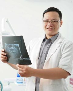 Drg. Antonius Surya