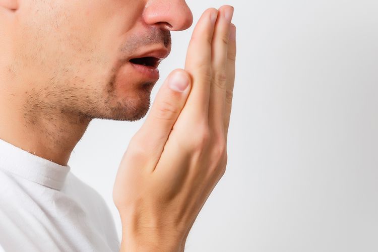 Kondisi mulut yang bau, Sumber: health.kompas.com