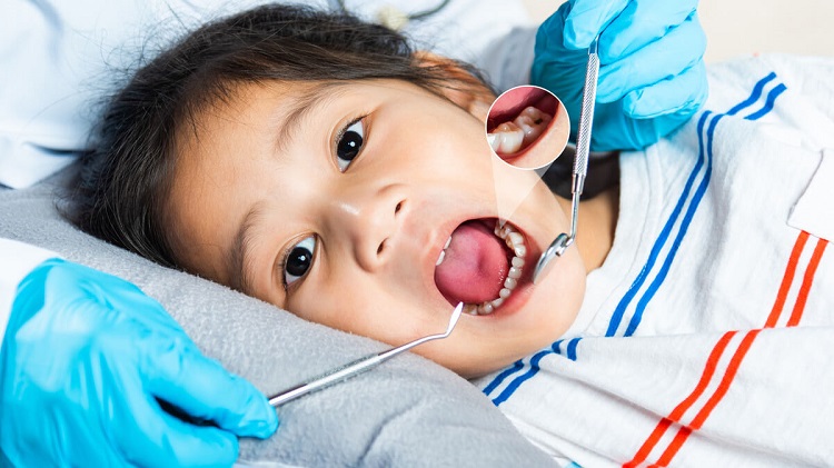 Pemeriksaan rutin gigi anak, Sumber: mhdc.co.id