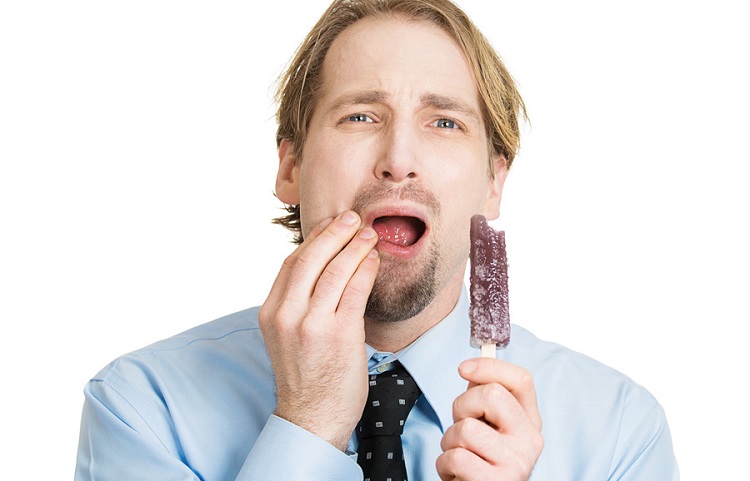Gigi menjadi lebih sensitif setelah mengkonsumsi es, Sumber: 101stadultdentistry.com