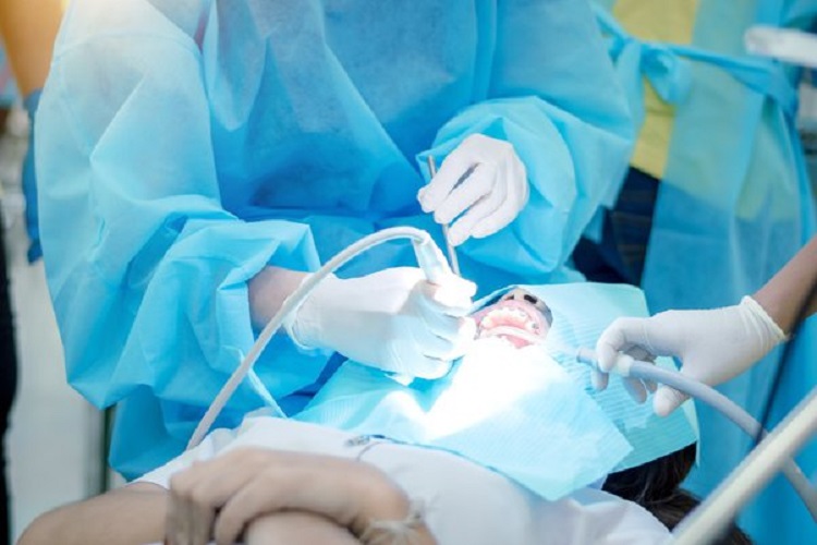 Ilustrasi operasi gigi bungsu, Sumber: id.quora.com