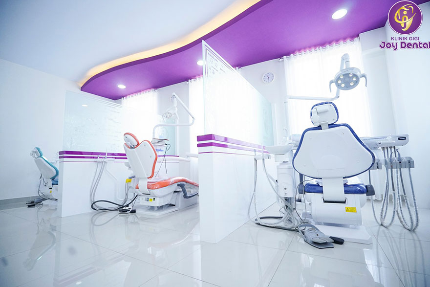Ruang praktek dan konsultasi Klinik Gigi Joy Dental Kaliurang