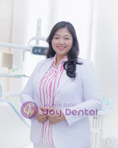 drg. Dewi Ayu Karina, Sp.Ort